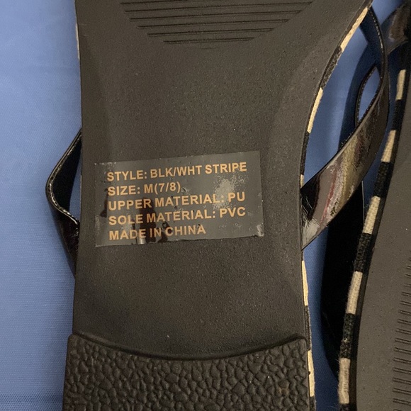 Sole Mates Distressed Flat Sandals - Picture 4 of 5